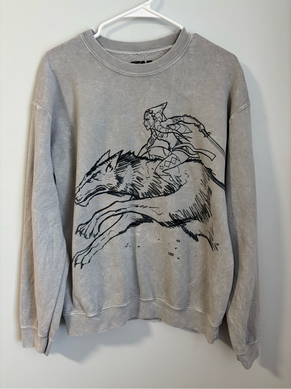 Our Universe Star Wars Ahsoka Loth-Wolf Sweatshirt - Picture 2 of 5